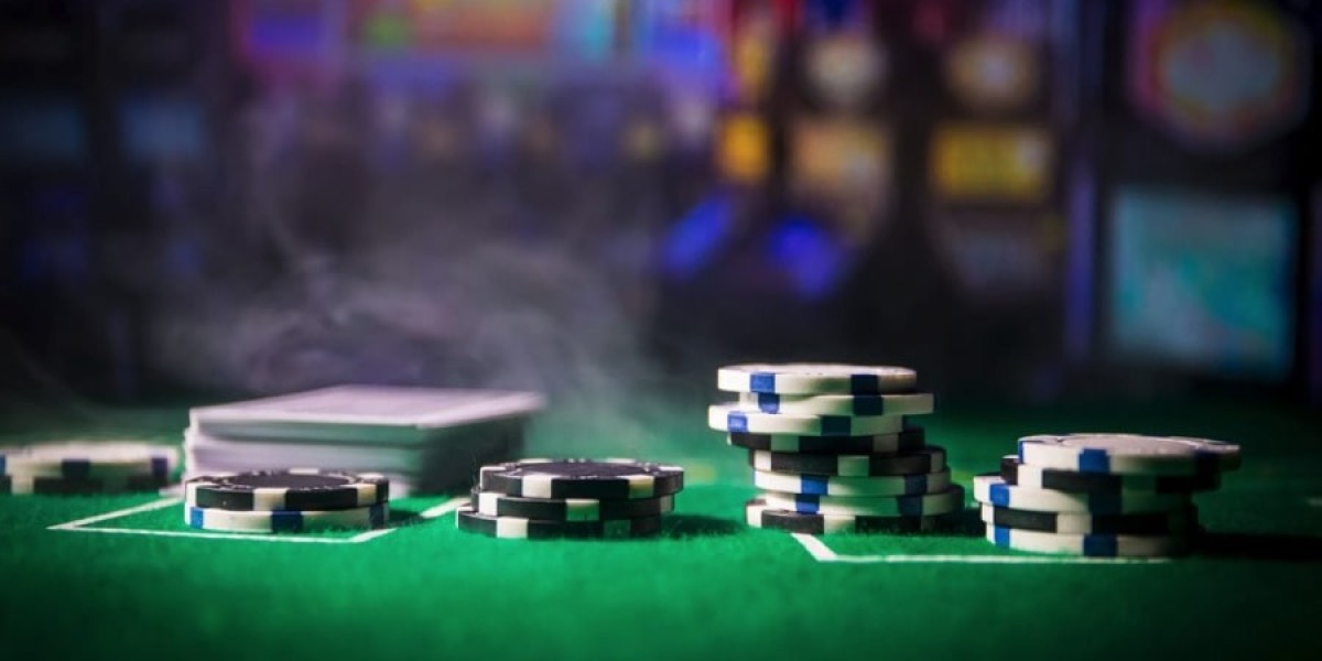 Spinning within the Digital Realm: Mastering Online Slots with Flair